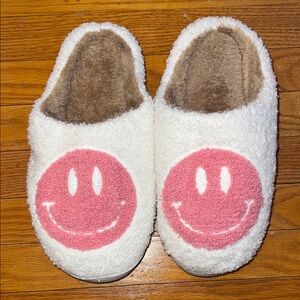 Cozy White Slippers with Pink Smiley Face